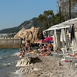 Seaside Daire Avlonya