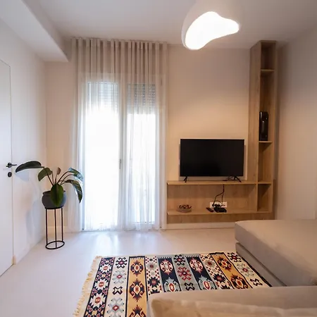 Seaside Apartment Vlore